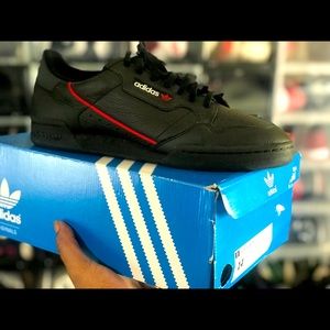 Adidas Continental 80s   Color Way: Black  Size:14